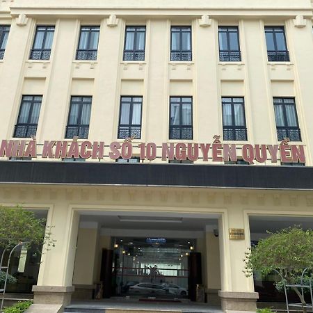NguyẽN QuyèN Hotel Hanoi Eksteriør bilde