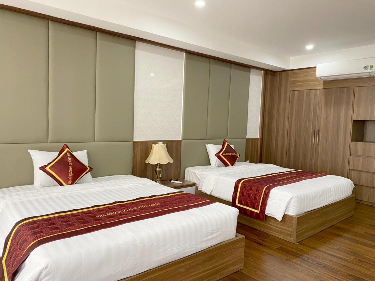 NguyẽN QuyèN Hotel Hanoi Eksteriør bilde
