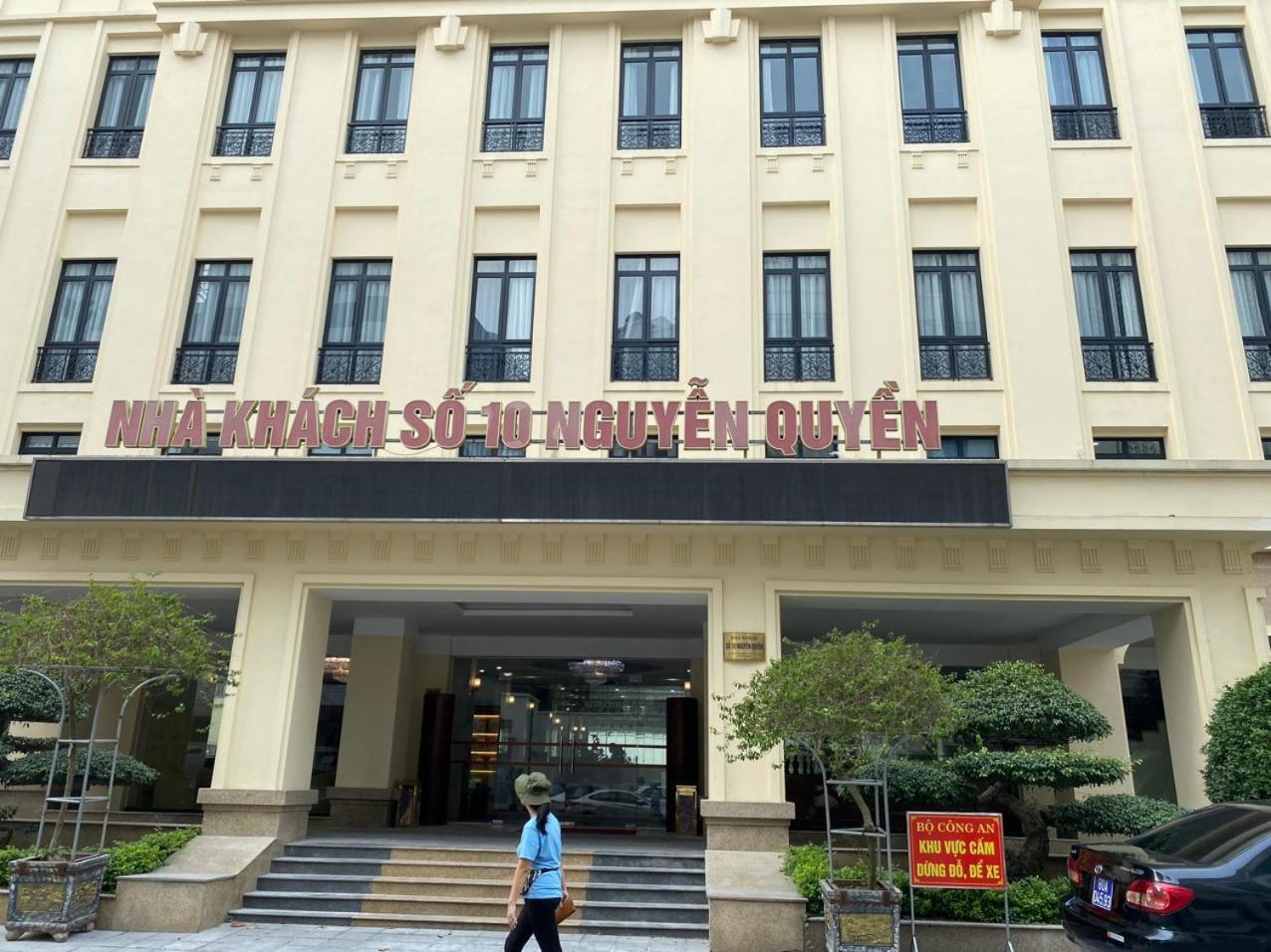 NguyẽN QuyèN Hotel Hanoi Eksteriør bilde