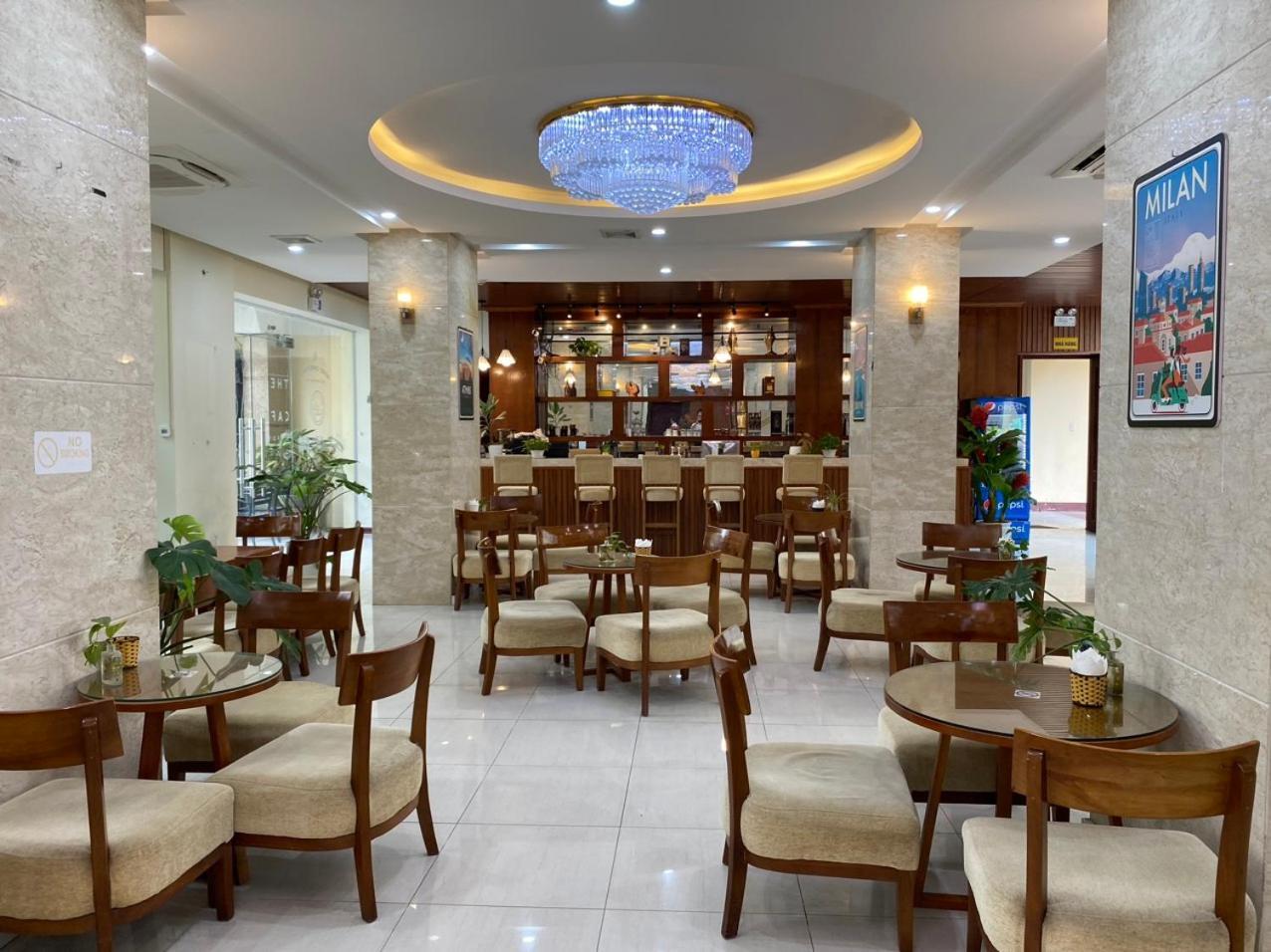 NguyẽN QuyèN Hotel Hanoi Eksteriør bilde
