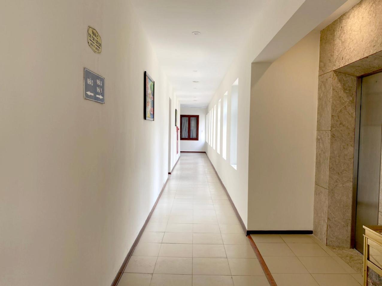 NguyẽN QuyèN Hotel Hanoi Eksteriør bilde