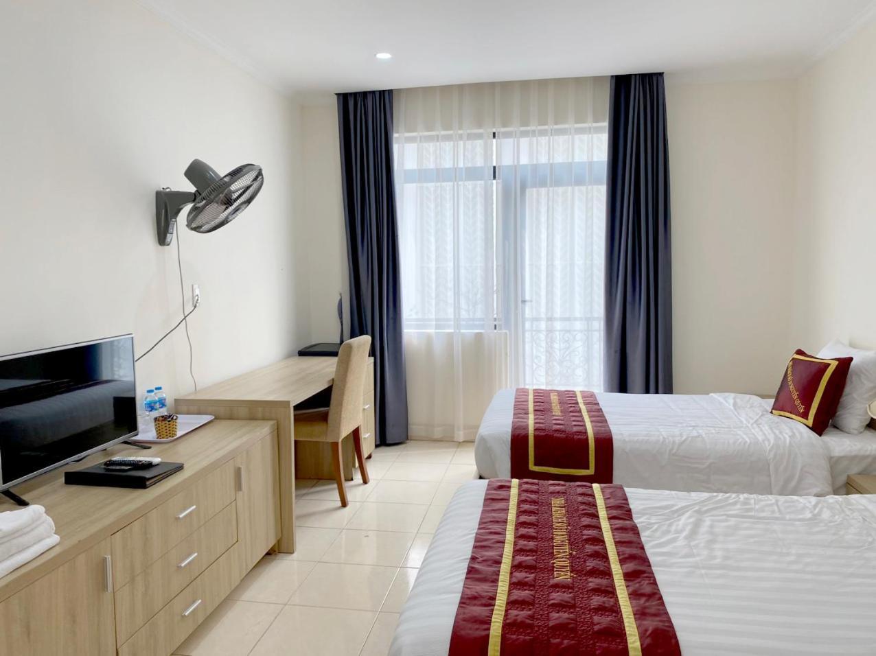 NguyẽN QuyèN Hotel Hanoi Eksteriør bilde
