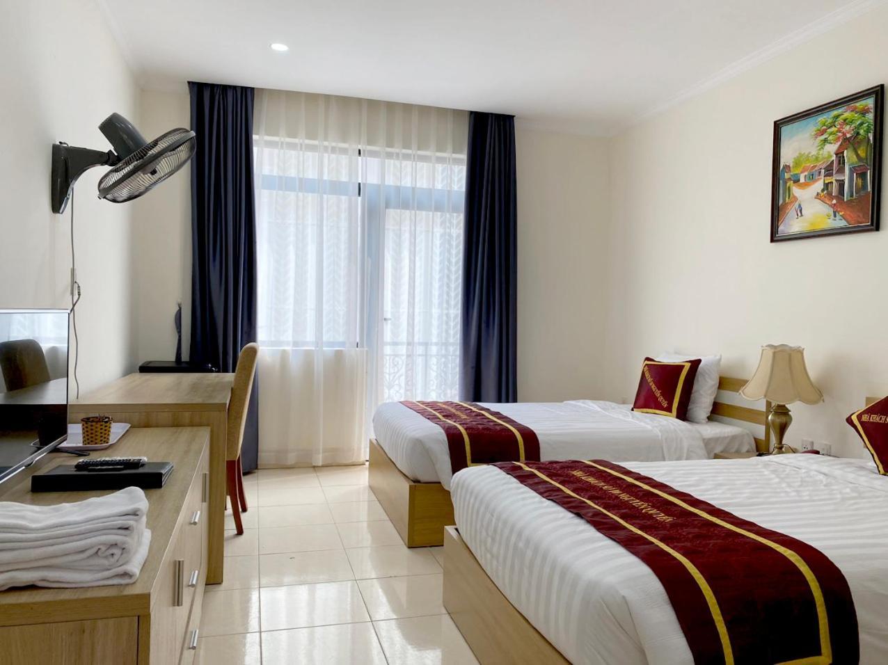 NguyẽN QuyèN Hotel Hanoi Eksteriør bilde